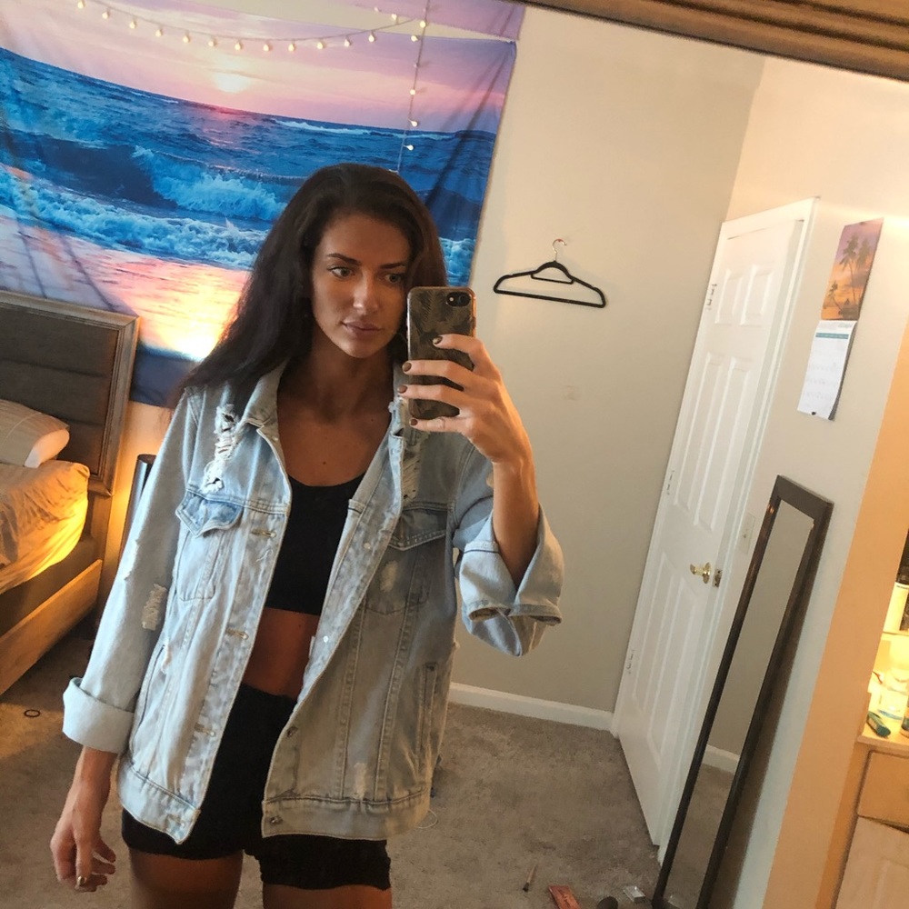 Jean jacket - Picture 4 of 4